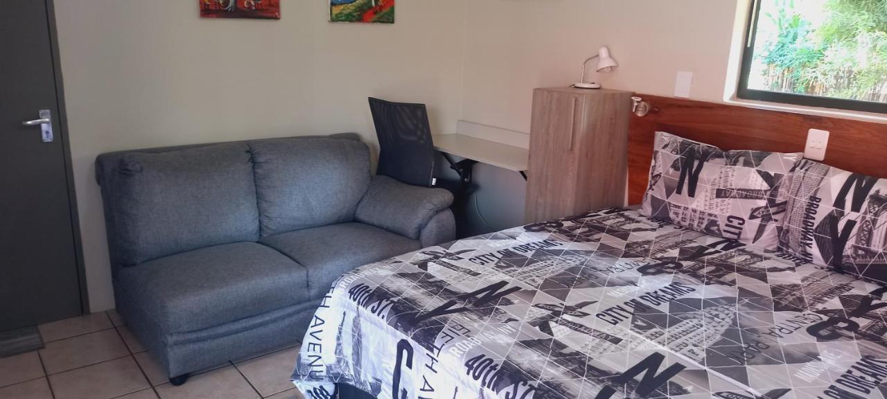 Meadows Guesthouse Germiston Zimmer foto